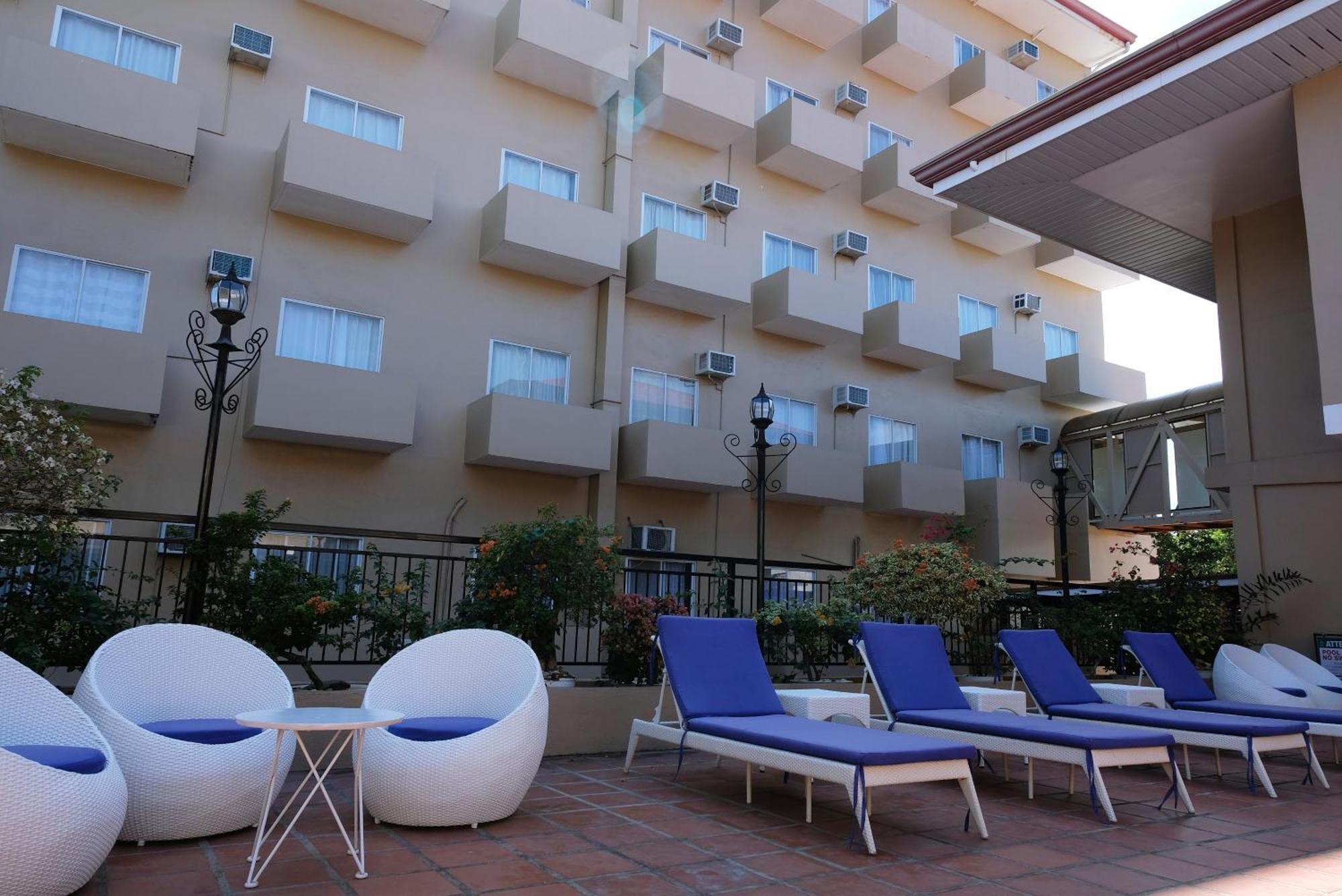 Hotel Dumaguete Dumaguete City Ngoại thất bức ảnh