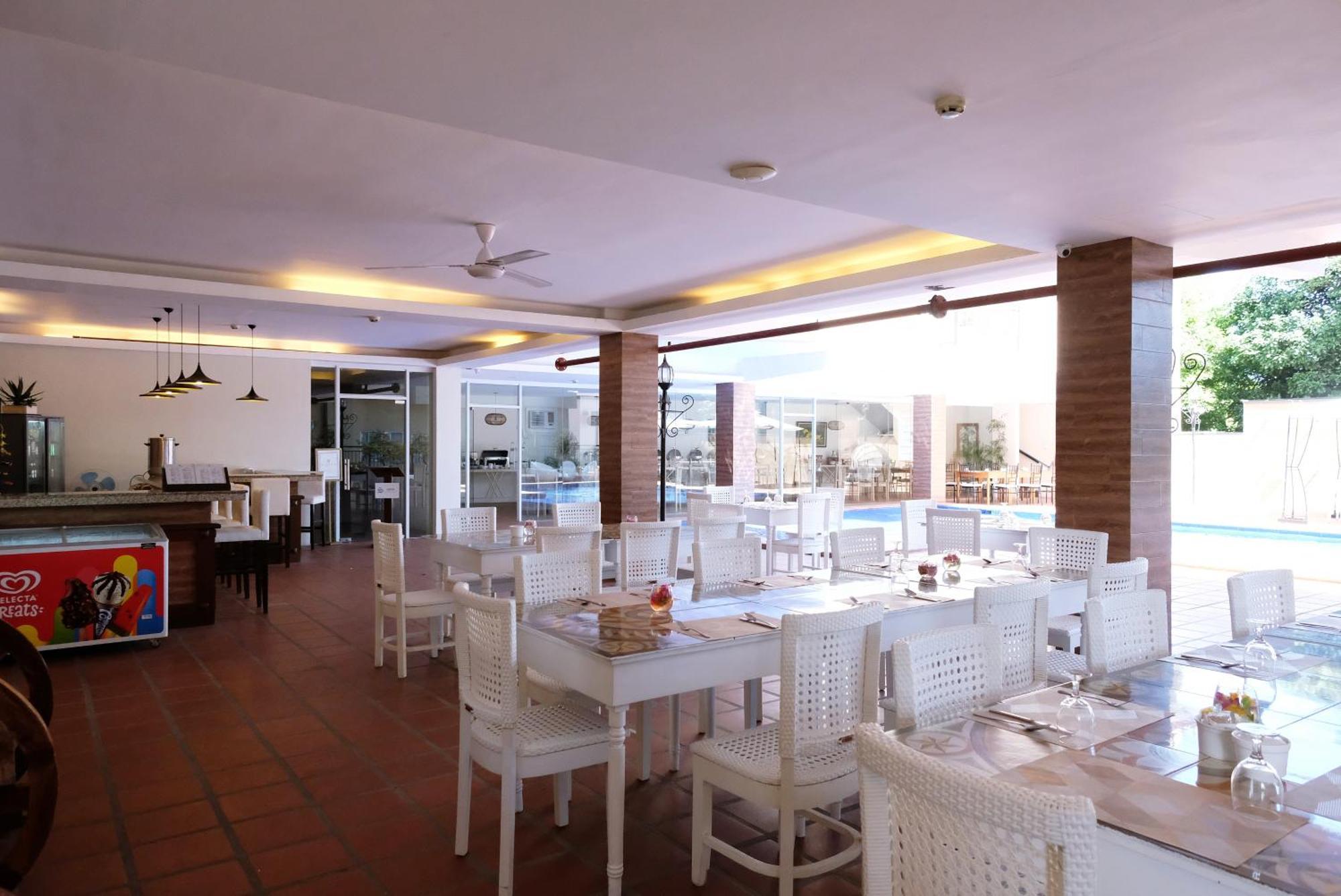 Hotel Dumaguete Dumaguete City Ngoại thất bức ảnh