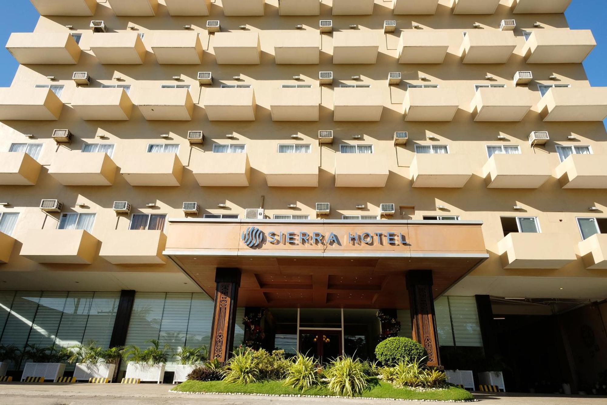 Hotel Dumaguete Dumaguete City Ngoại thất bức ảnh
