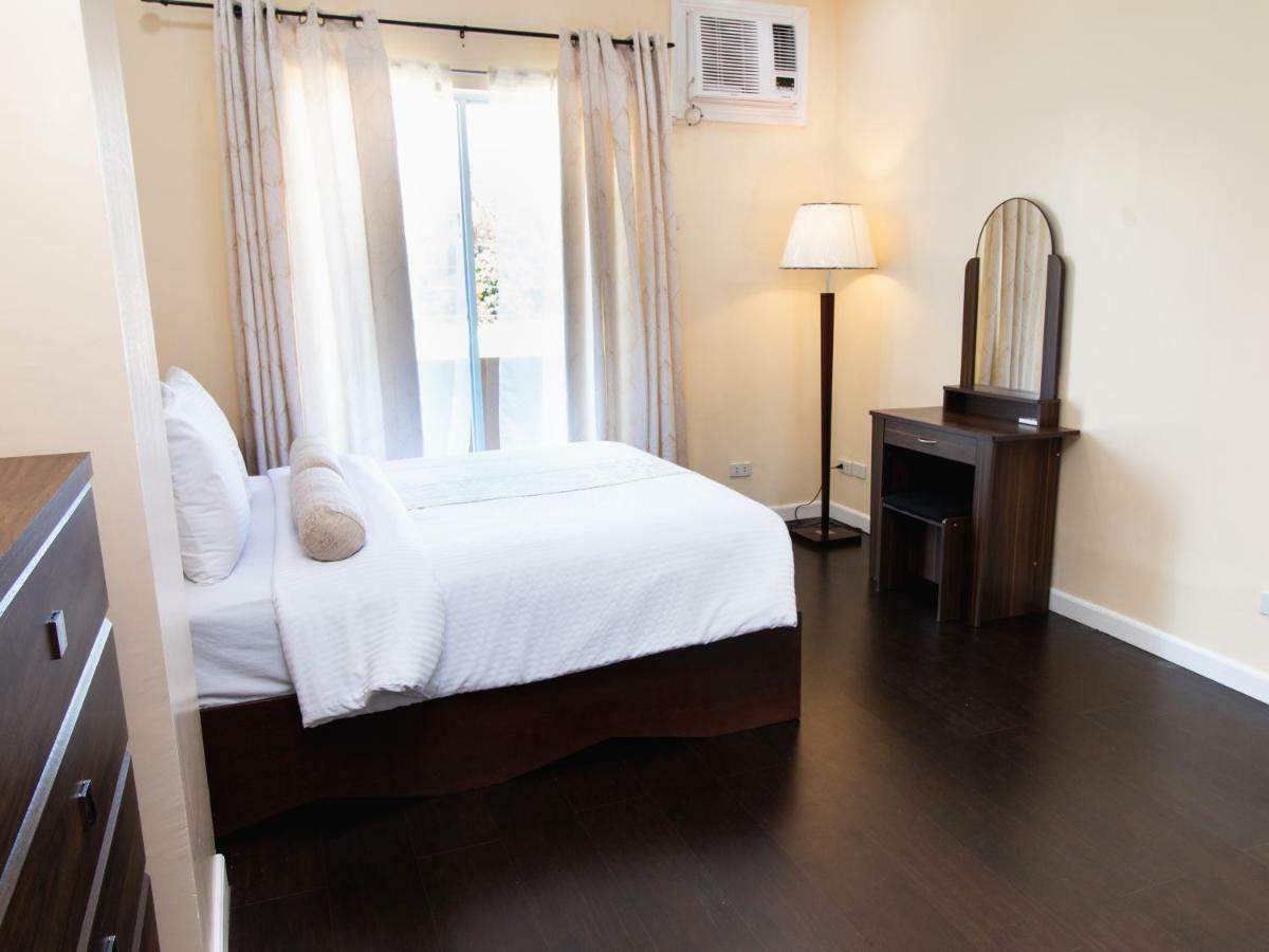 Hotel Dumaguete Dumaguete City Ngoại thất bức ảnh